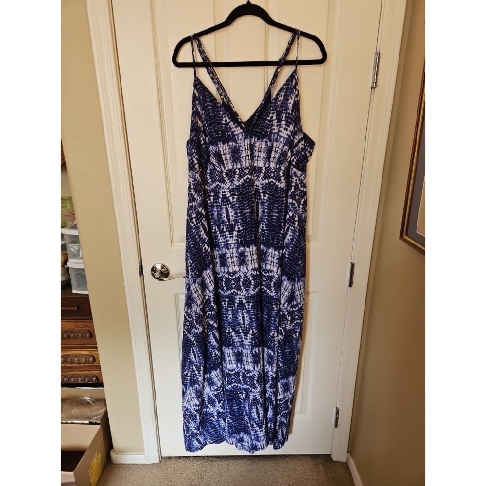 City Chic Blue White Tie-Dye Sleeveless Boho Maxi V-Neck Adj. Straps Dress XXL